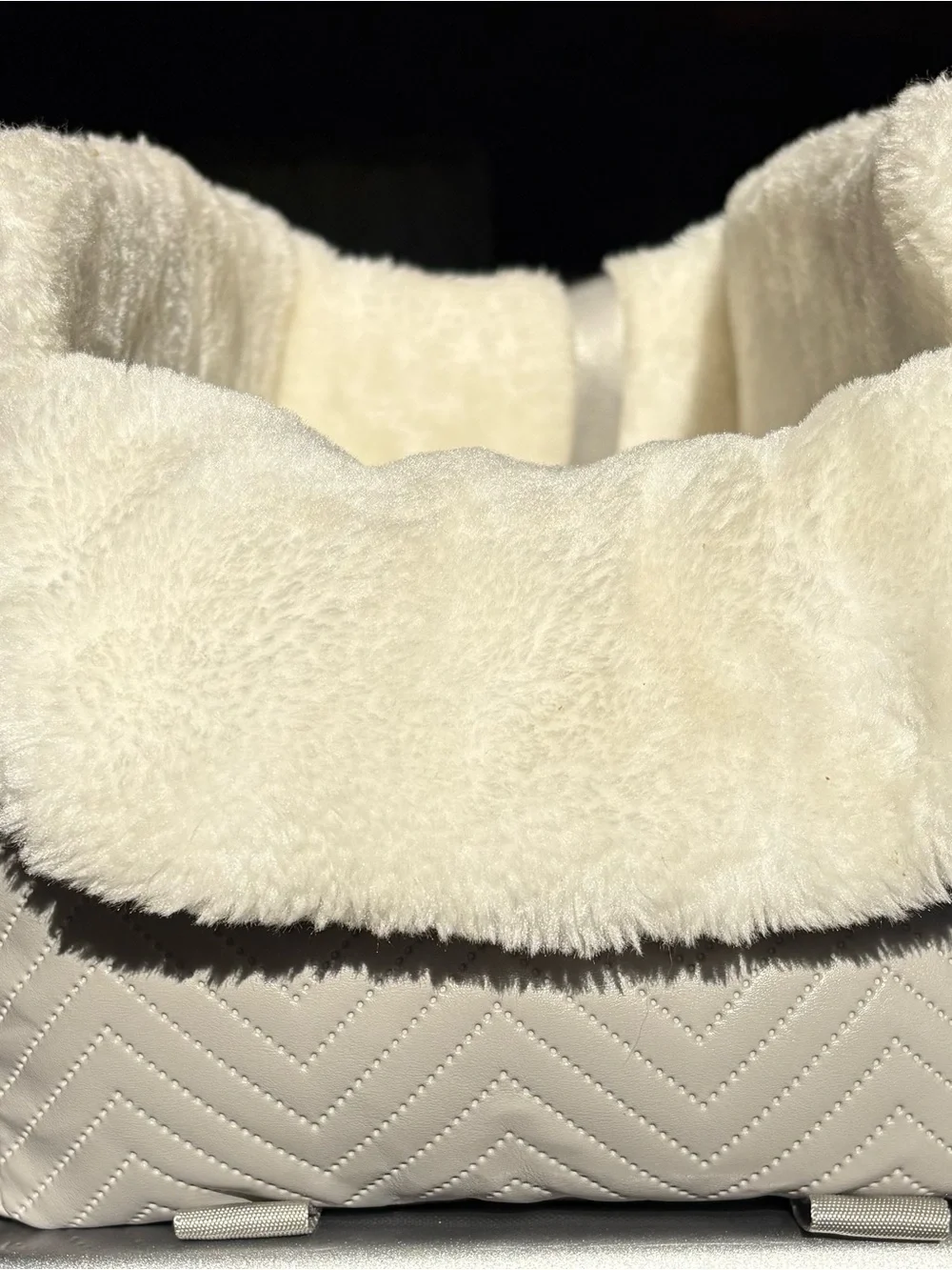 White & Gray Quilted Sherpa Small Pet Carrier Tote For Middle Console